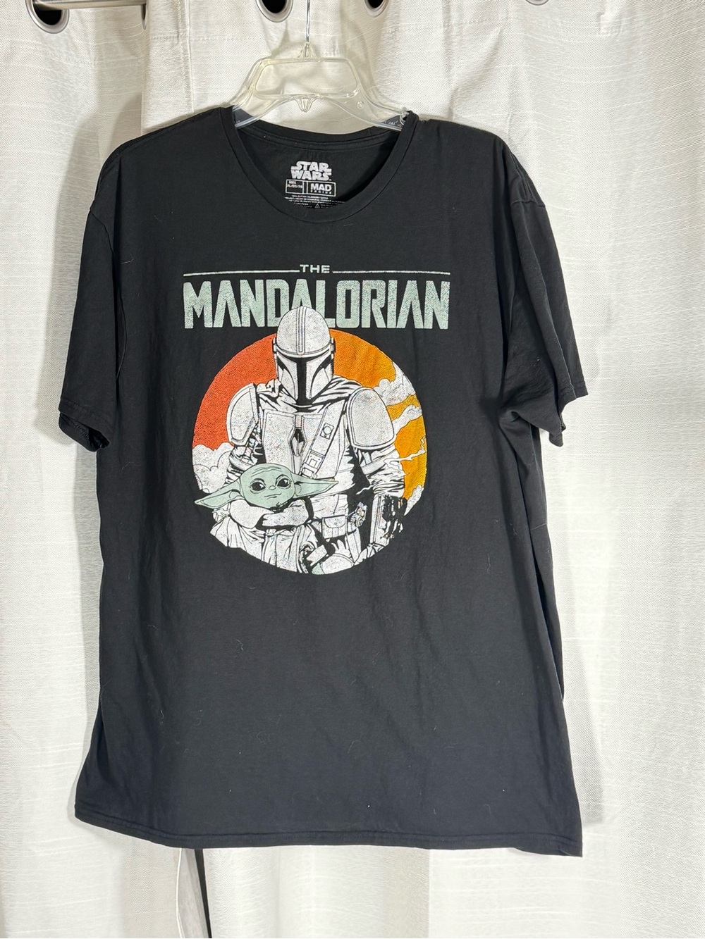 Star Wars Mad Engine The Mandalorian and Grogu tshirt size XL